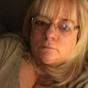 Meet your Posher, Debra